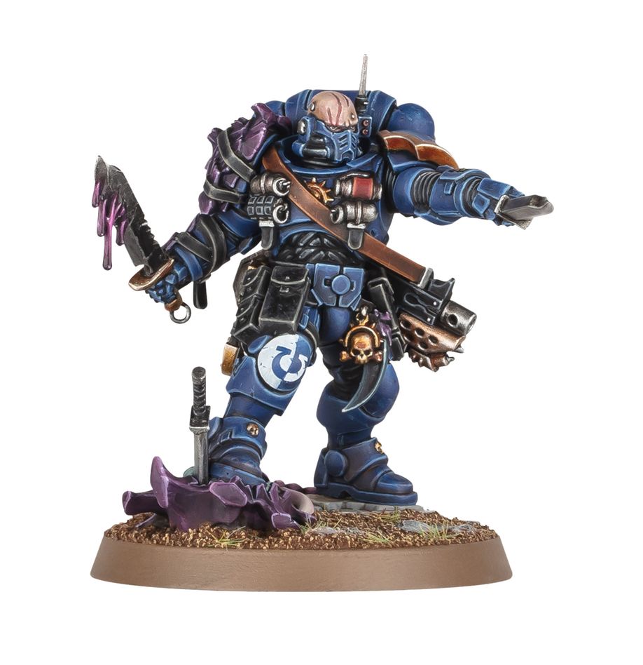 Lieutenant with Combi-Weapon